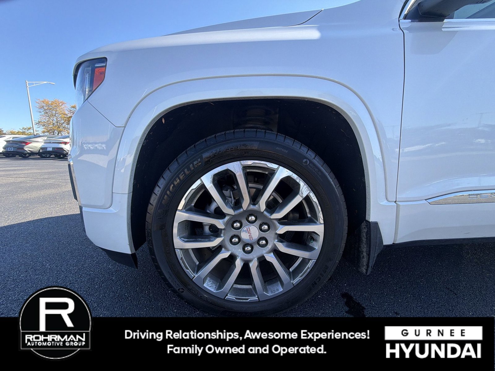Used 2023 GMC Acadia Denali w/ Denali Ultimate Package AWD/4WD image 12