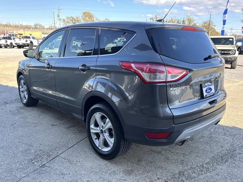 Used 2016 Ford Escape SE image 5