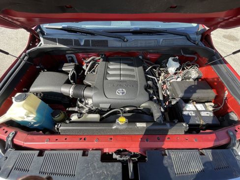 Used 2015 Toyota Tundra Limited image 45