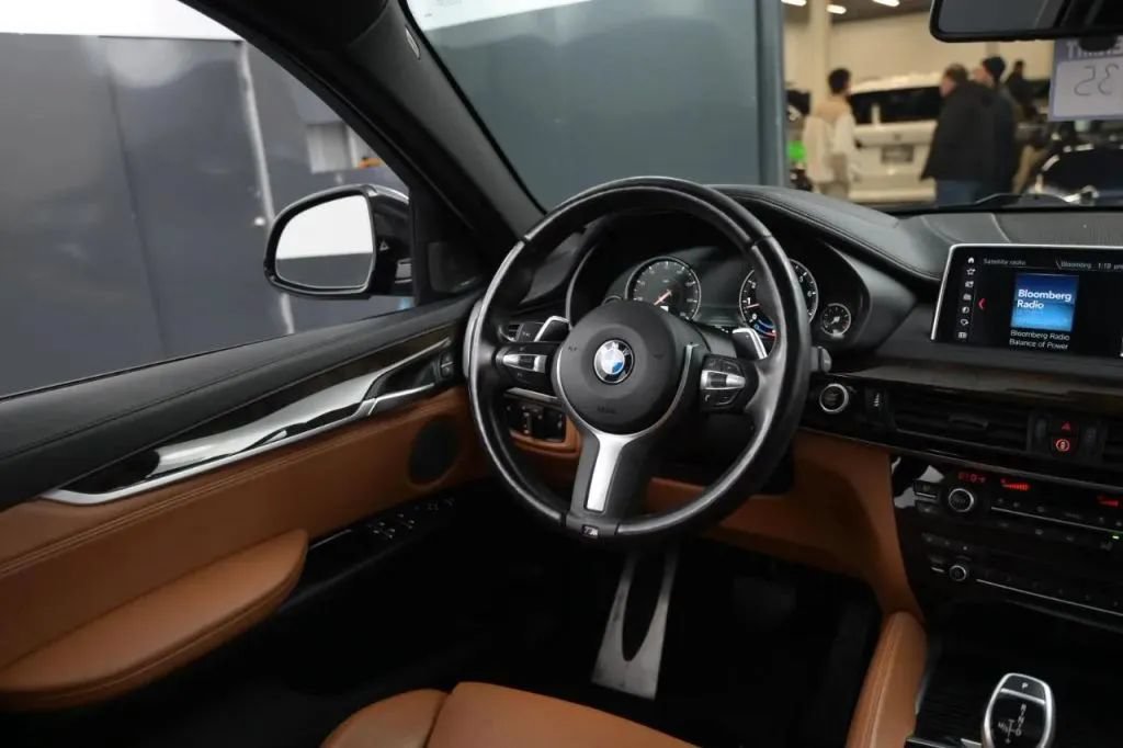 Used 2019 BMW X6 xDrive35i w/ M Sport Package AWD/4WD image 26