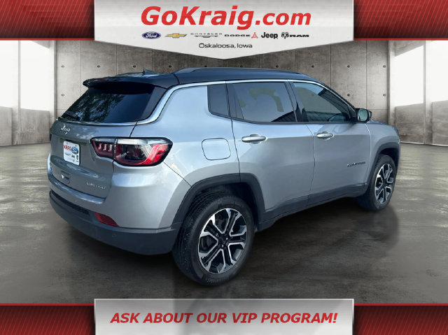 Used 2024 Jeep Compass Limited AWD/4WD image 5