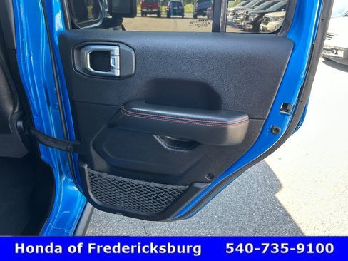 Used 2024 Jeep Wrangler Unlimited Rubicon w/ Safety Group AWD/4WD image 12