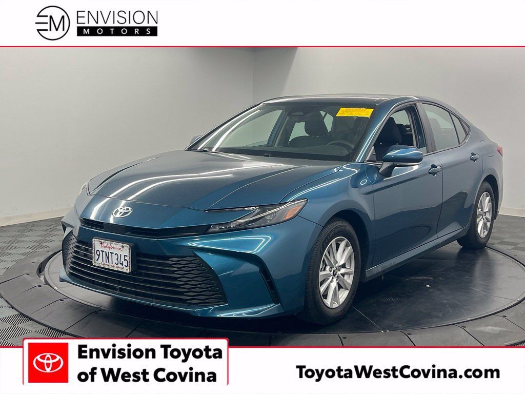 Used 2025 Toyota Camry LE FWD image 1