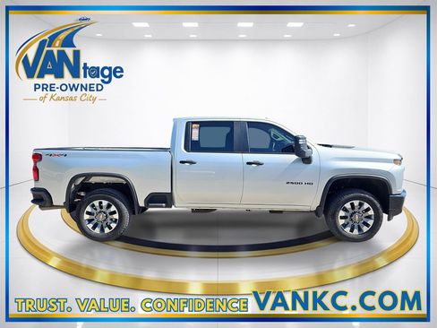 Certified 2023 Chevrolet Silverado 2500 Custom w/ Custom Value Package AWD/4WD image 5