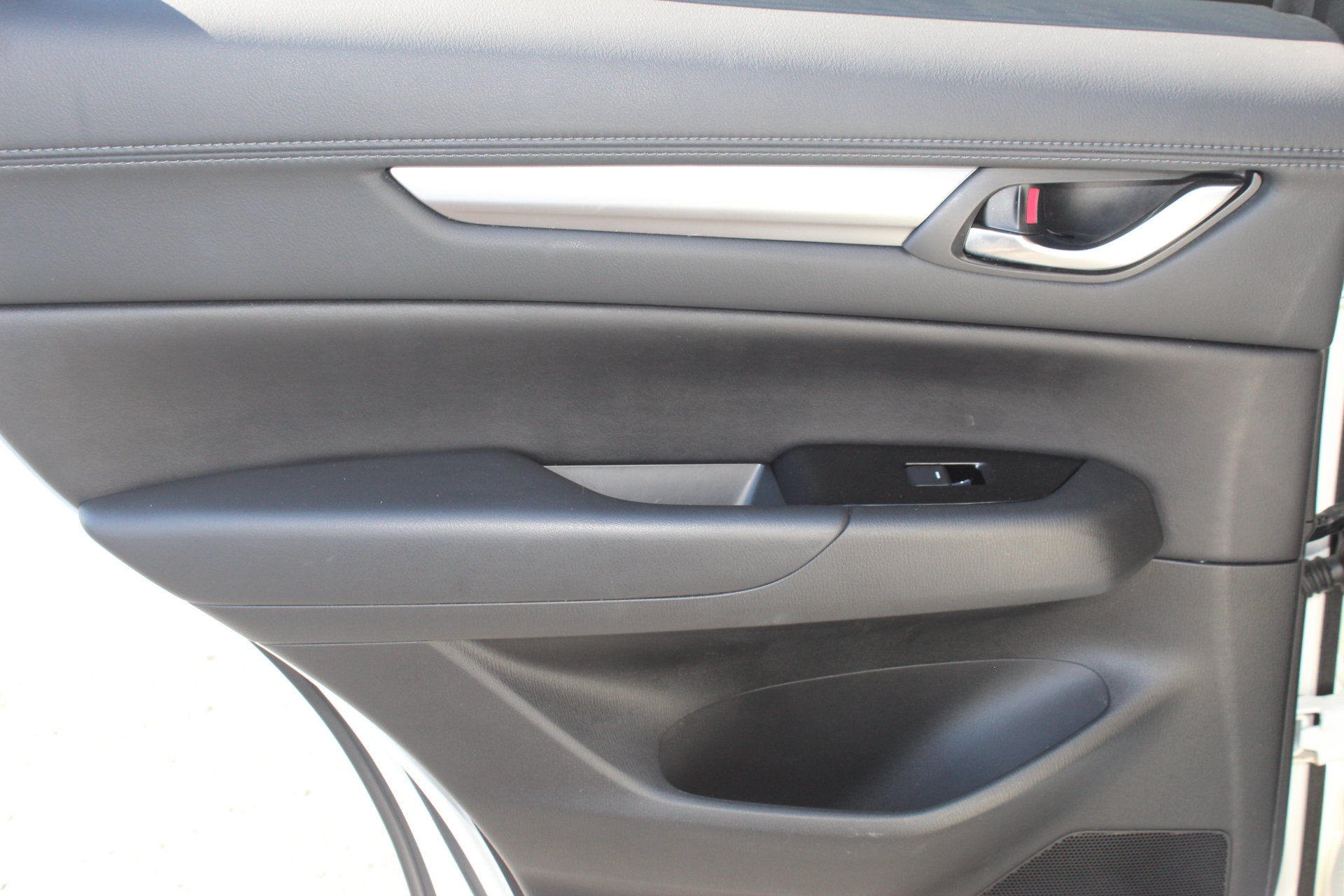 Used 2019 MAZDA CX-5 Touring FWD image 25