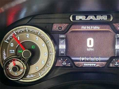 Used 2022 RAM 1500 Limited image 13