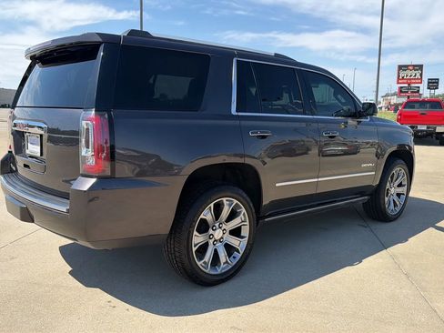 Used 2018 GMC Yukon Denali w/ Denali Ultimate Package AWD/4WD image 21