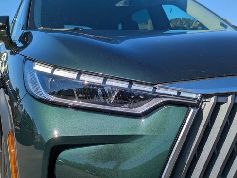 New 2026 INFINITI QX60 Luxe w/ Family Package image 10