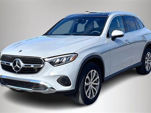 New 2026 Mercedes-Benz GLC 300 4MATIC image 2