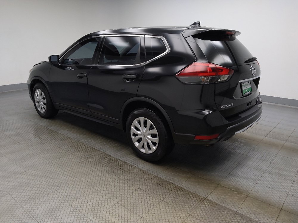 Used 2020 Nissan Rogue S FWD image 3