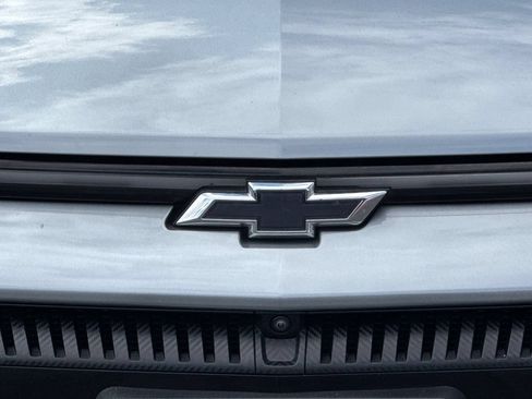 Used 2024 Chevrolet Equinox EV RS FWD image 42