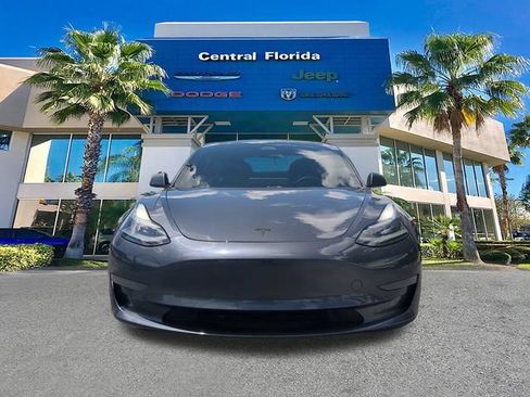 Used 2021 Tesla Model 3 Standard Range Plus RWD image 3