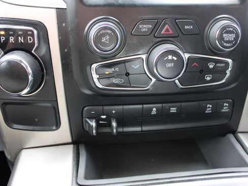 Used 2018 RAM 1500 Big Horn image 26