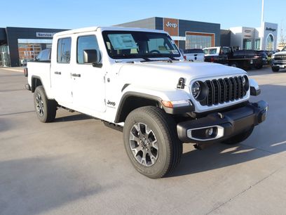 New 2026 Jeep Gladiator Sahara
