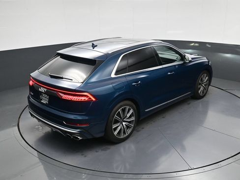 Used 2022 Audi SQ8 Prestige AWD/4WD image 32