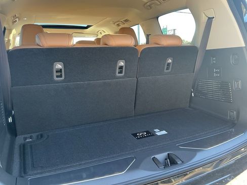 New 2026 INFINITI QX80 Luxe w/ Cargo Package AWD/4WD image 35