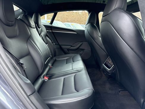 Used 2022 Tesla Model S Standard Range image 26