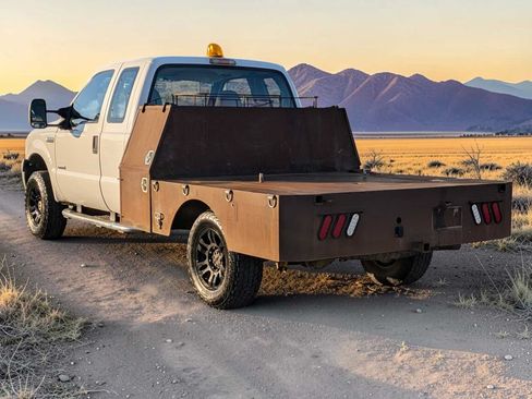 Used 2007 Ford F350 4x4 SuperCab Super Duty image 4