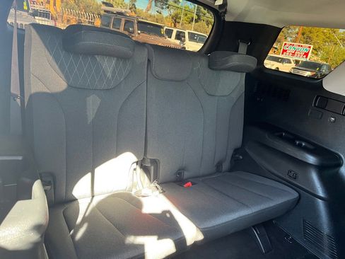 Used 2021 Hyundai Palisade SEL w/ Convenience Package image 35