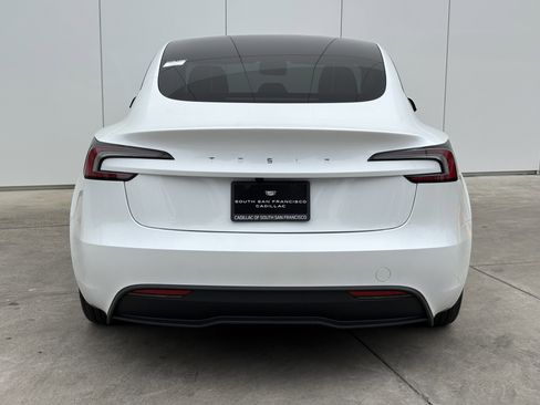 Used 2025 Tesla Model 3 Long Range image 8