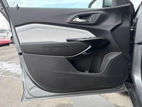 New 2026 Chevrolet Trax LT image 5