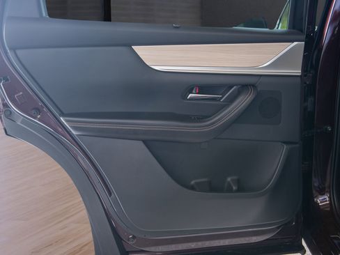 Used 2025 MAZDA CX-90 3.3 Turbo w/ Premium Sport Pkg image 32