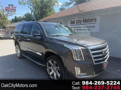 Used 2017 Cadillac Escalade Luxury