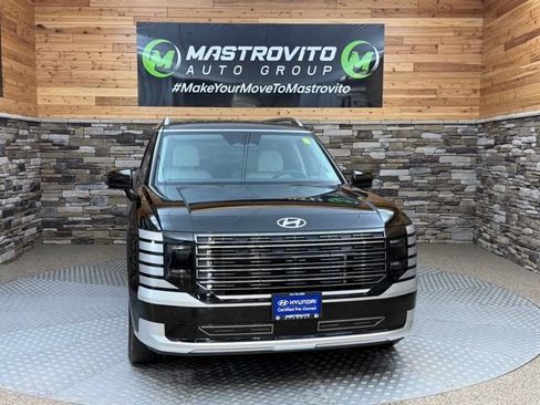 Used 2026 Hyundai Palisade Calligraphy AWD/4WD image 2