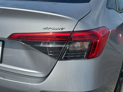 Certified 2022 Honda Civic Sport image 8