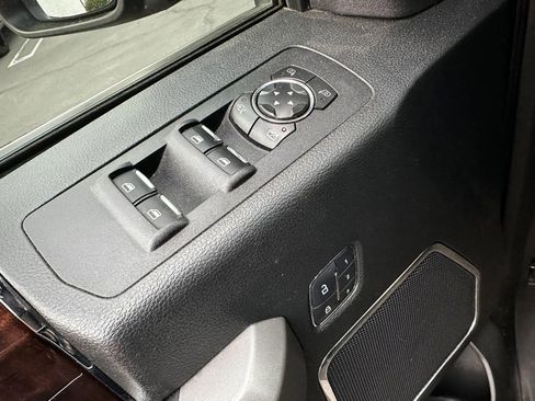 Used 2016 Ford F150 Platinum w/ Technology Package AWD/4WD image 50