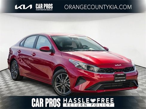 Certified 2023 Kia Forte LXS image 1