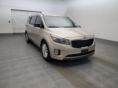 Used 2017 Kia Sedona EX FWD image 13
