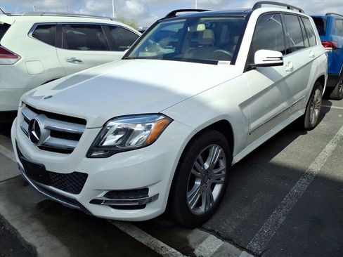 Used 2015 Mercedes-Benz GLK 350 2WD image 1