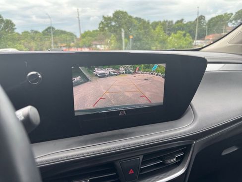 Used 2025 Buick Encore GX Preferred FWD image 17