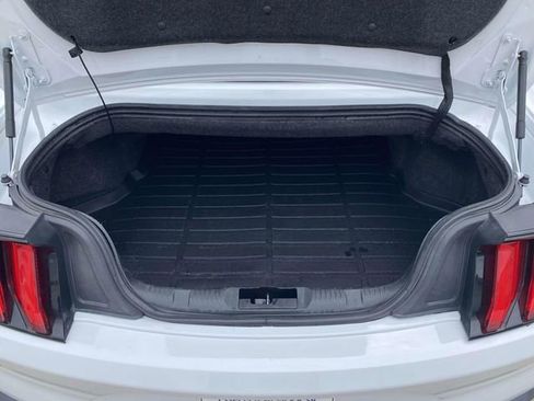 Used 2022 Ford Mustang Premium image 13