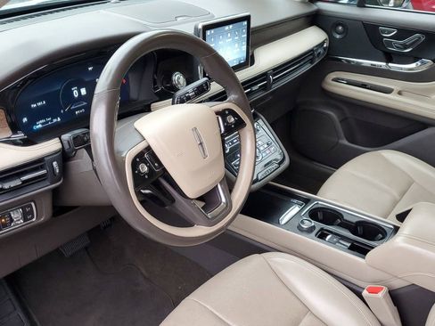 Used 2021 Lincoln Corsair Reserve image 16