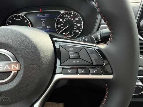 New 2025 Nissan Altima 2.5 SR image 23