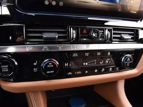 New 2026 Nissan Pathfinder Platinum image 21