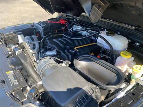 Used 2025 Jeep Wrangler Unlimited Rubicon 392 image 27