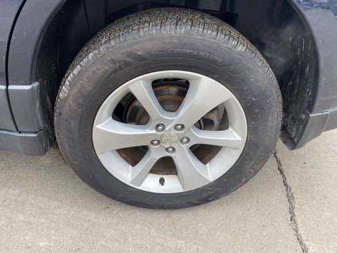 Used 2013 Subaru Outback 3.6R Limited w/ Moonroof Pkg image 14