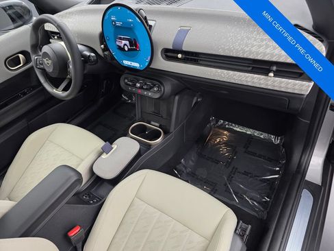 Used 2025 MINI Cooper 2-Door Hardtop FWD image 27