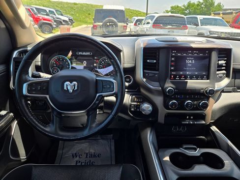 Used 2020 RAM 1500 Laramie AWD/4WD image 18