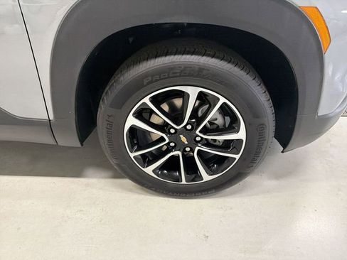 Certified 2025 Chevrolet TrailBlazer LT AWD/4WD image 14