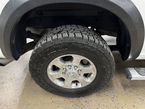 Used 2017 RAM 3500 Big Horn image 16