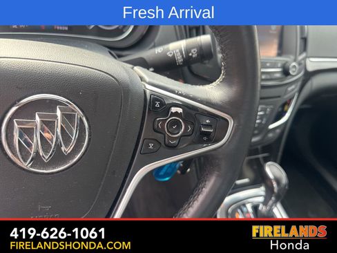 Used 2015 Buick Regal image 20