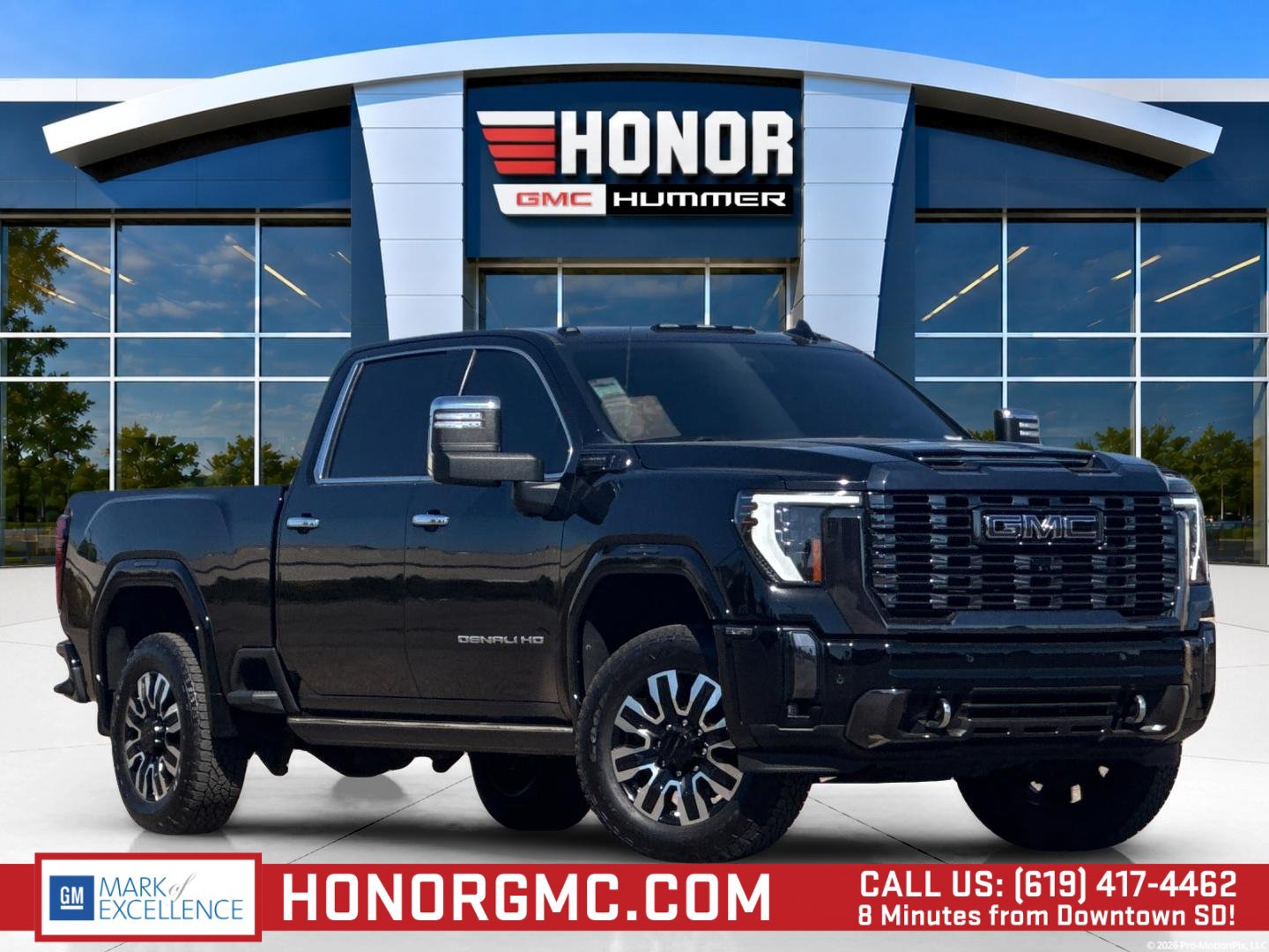 Used 2024 GMC Sierra 2500 Denali Ultimate AWD/4WD image 1