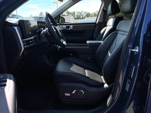 Used 2025 Hyundai Santa Fe XRT image 10