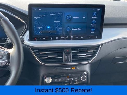 Used 2024 Ford Escape Platinum image 9