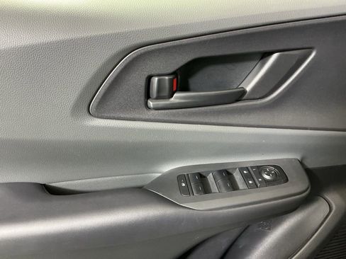 Used 2024 Toyota Prius LE image 18