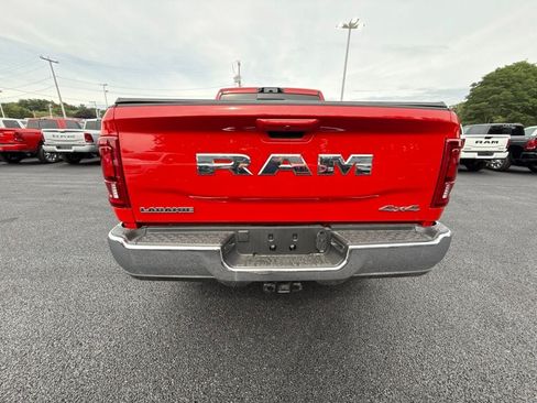 New 2026 RAM 2500 Laramie AWD/4WD image 4